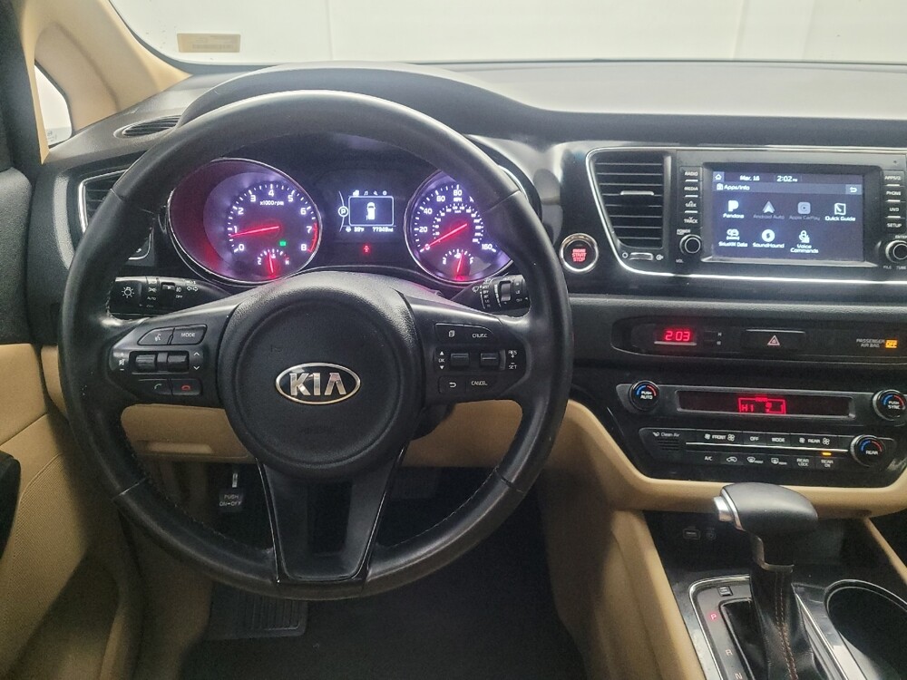 2018 Kia Sedona in Huntsville, AL 35816 - 18122065 22