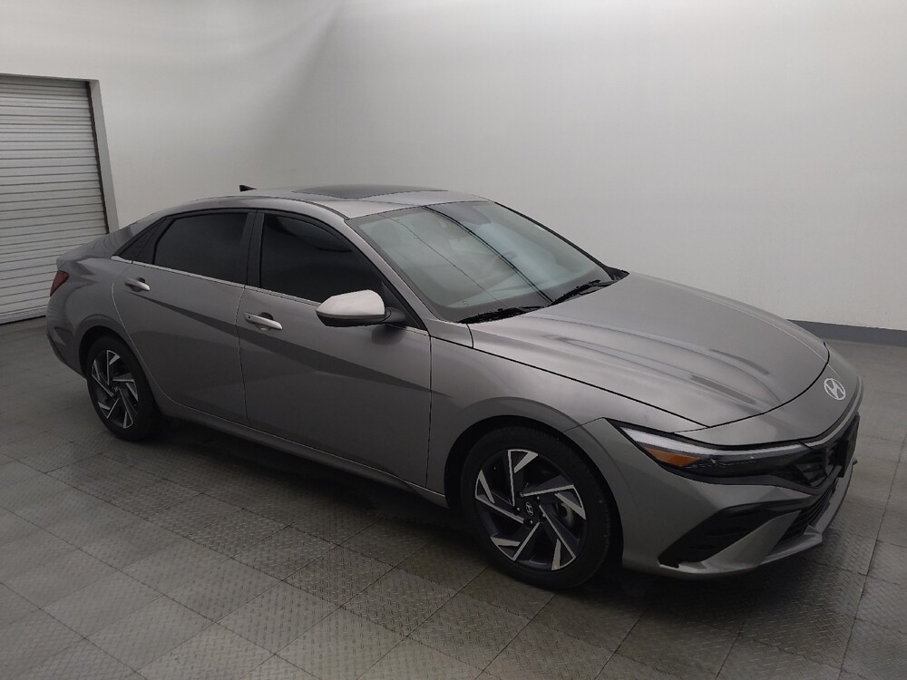 2024 Hyundai Elantra in Houston, TX 77074 - 18122075 11
