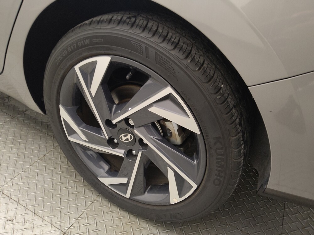 2024 Hyundai Elantra in Houston, TX 77074 - 18122075 31