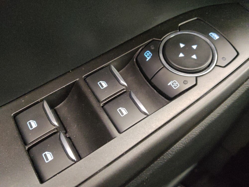 2022 Ford Explorer in Live Oak, TX 78233 - 18122078 27