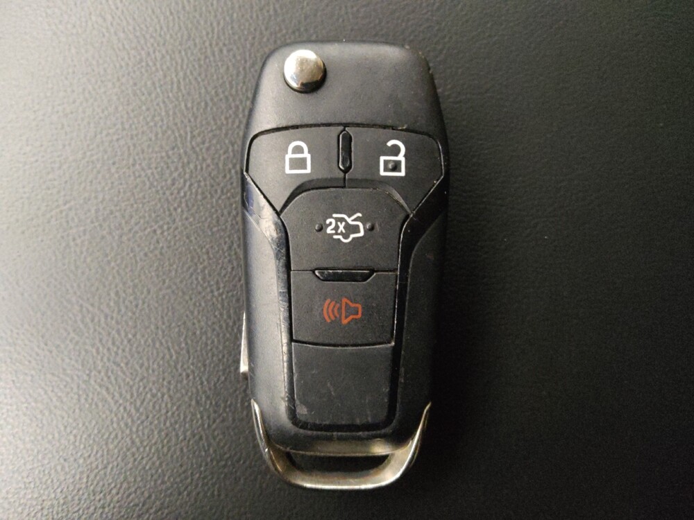 2022 Ford Explorer in Live Oak, TX 78233 - 18122078 32