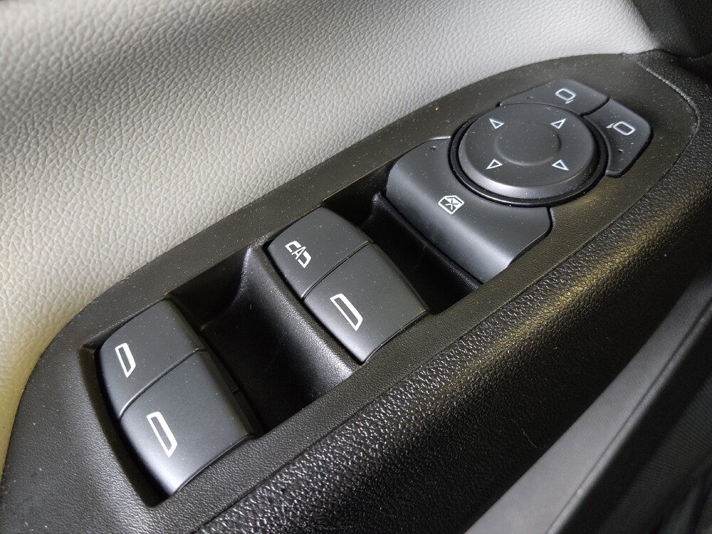 2022 Chevrolet Equinox in Houston, TX 77034 - 18122081 27