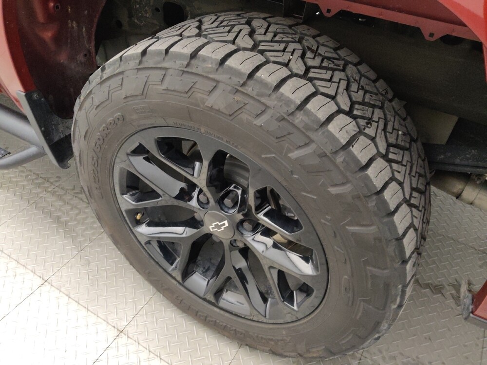 2019 Chevrolet Silverado 1500 in Houston, TX 77060 - 18122082 31