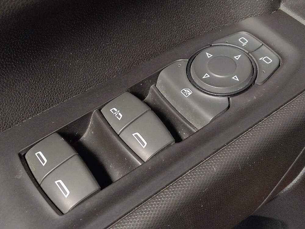 2019 Chevrolet Silverado 1500 in Houston, TX 77060 - 18122082 27