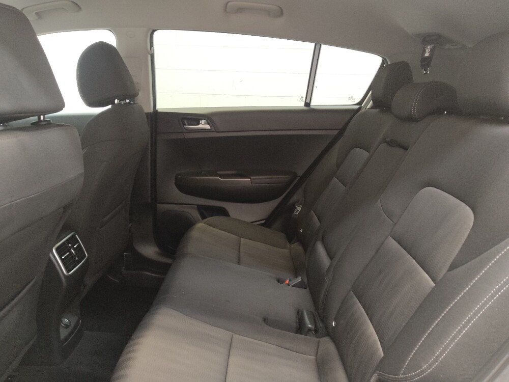 2020 Kia Sportage in Fairfield, OH 45014 - 18122086 18
