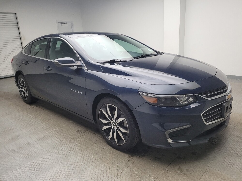 2017 Chevrolet Malibu in St. Louis, MO 63136 - 18122088 11