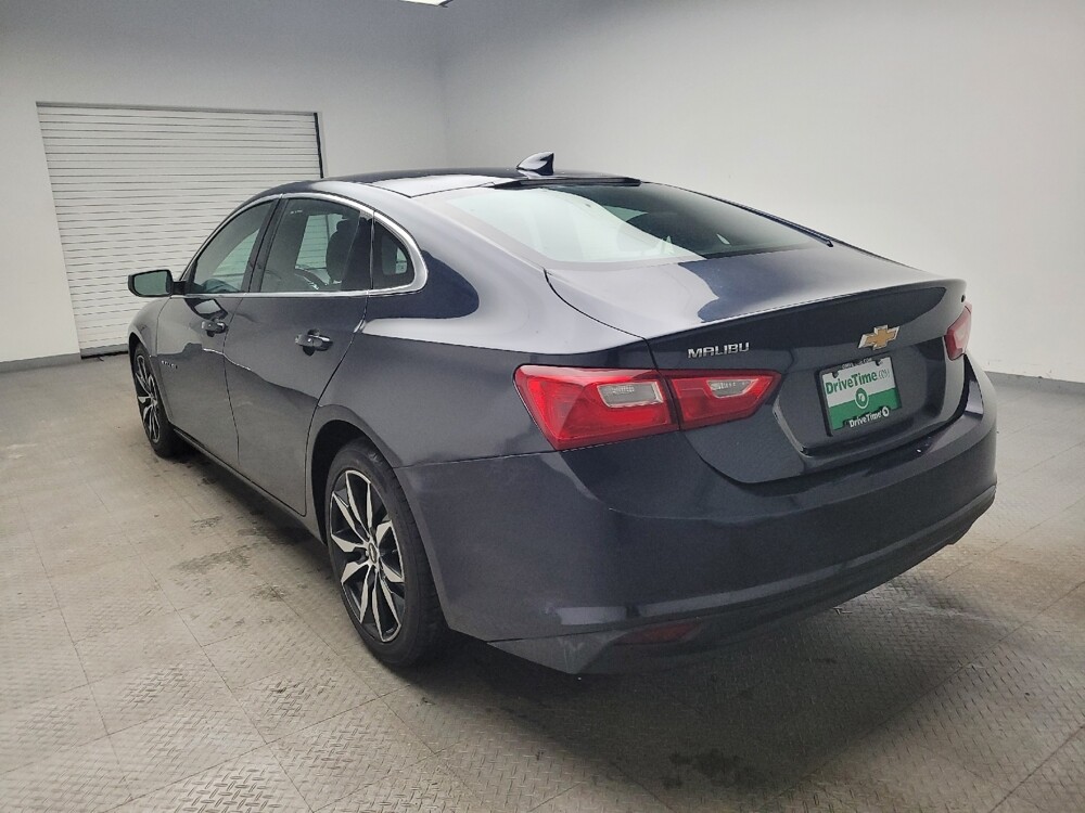 2017 Chevrolet Malibu in St. Louis, MO 63136 - 18122088 5