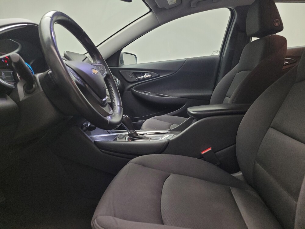 2017 Chevrolet Malibu in St. Louis, MO 63136 - 18122088 17