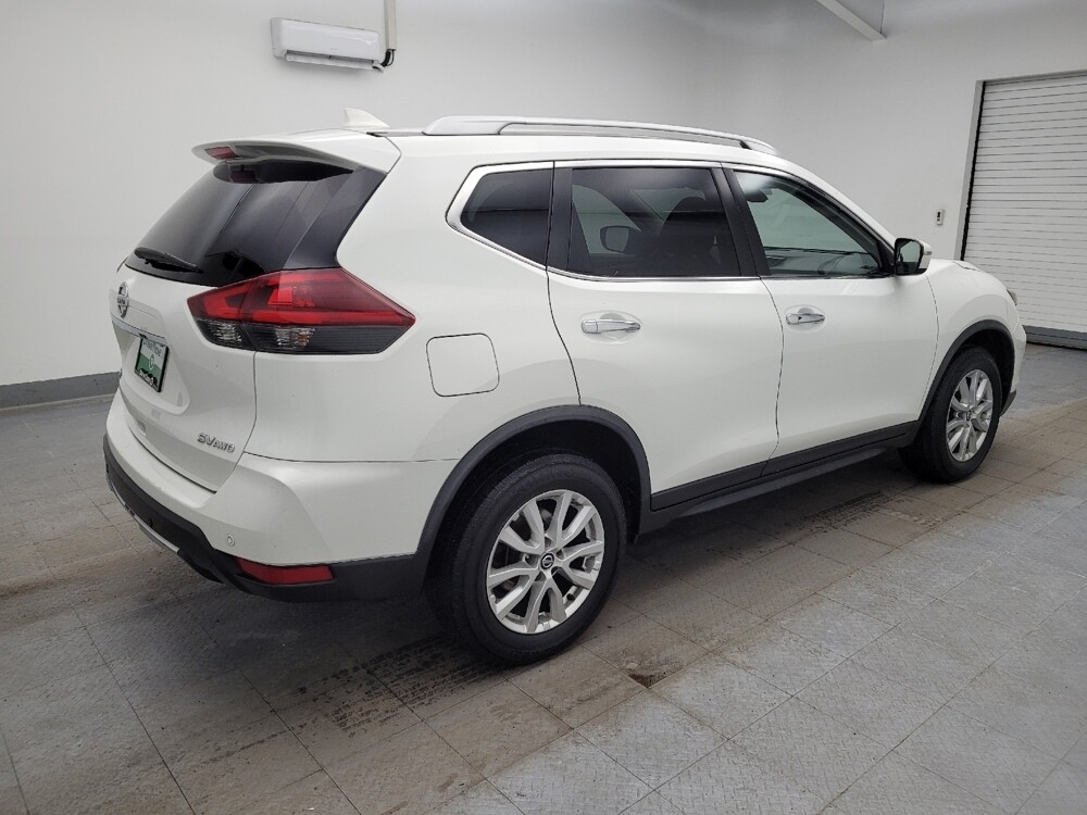 2019 Nissan Rogue in Columbus, OH 43228 - 18122089 10