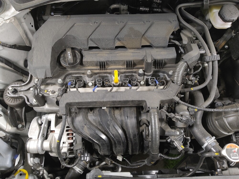 2025 Hyundai Venue in Stone Mountain, GA 30083 - 18122091 30