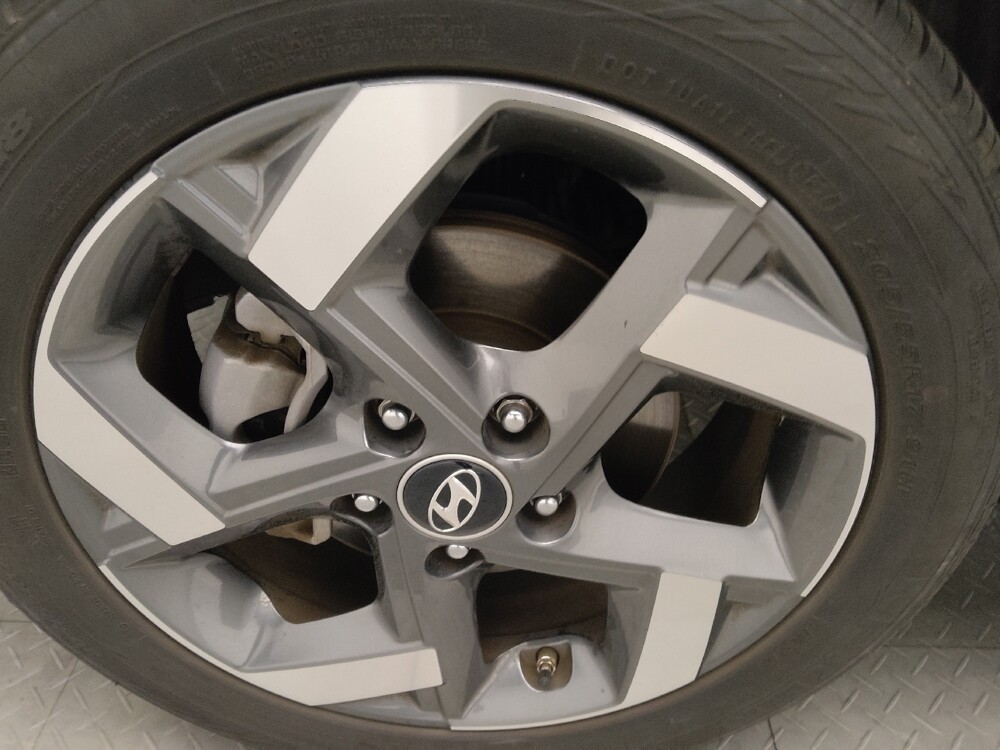 2025 Hyundai Venue in Stone Mountain, GA 30083 - 18122091 31