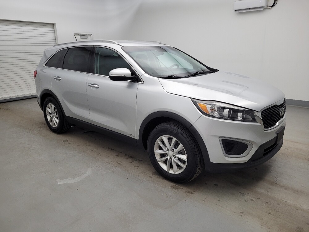 2017 Kia Sorento in Cincinnati, OH 45255 - 18122092 11