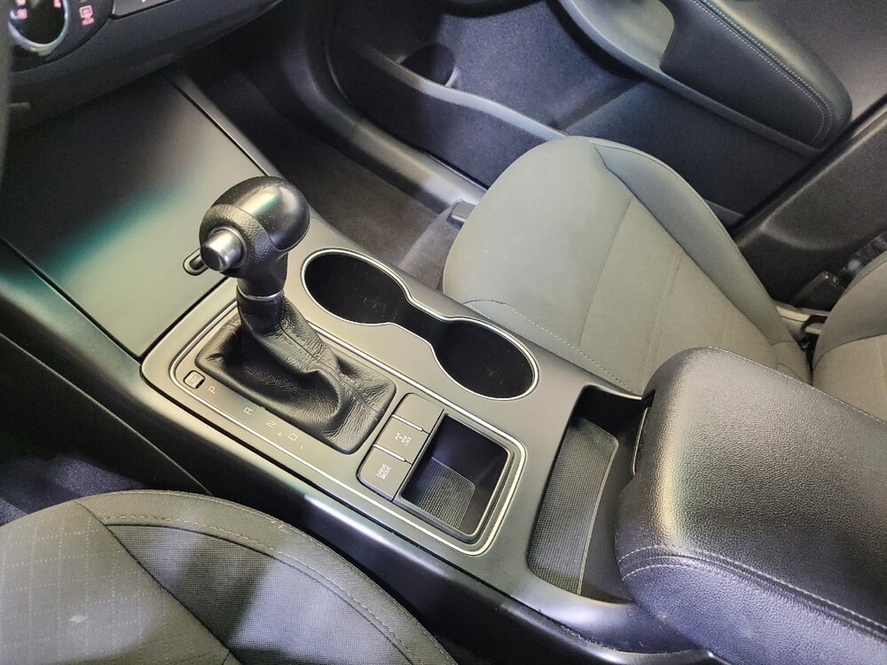 2017 Kia Sorento in Cincinnati, OH 45255 - 18122092 26