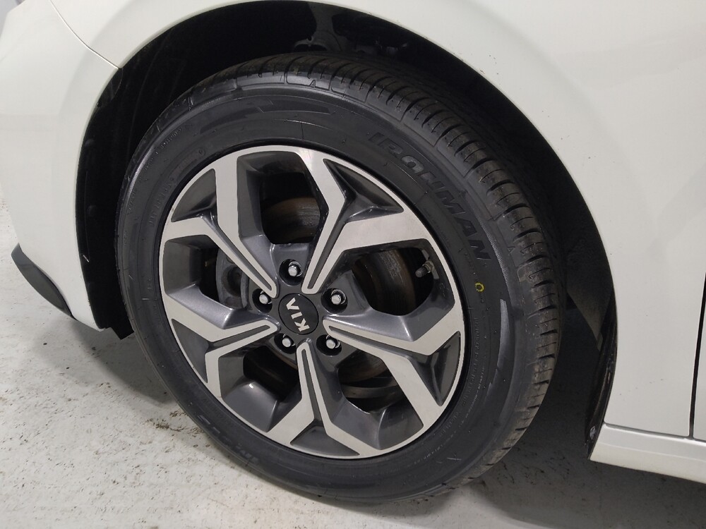 2019 Kia Forte in Columbus, OH 43231 - 18122093 31