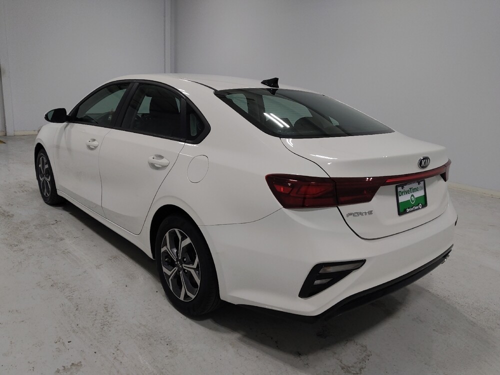 2019 Kia Forte in Columbus, OH 43231 - 18122093 5