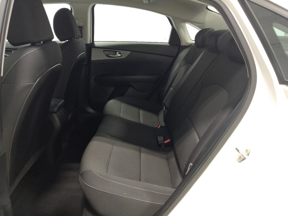 2019 Kia Forte in Columbus, OH 43231 - 18122093 18