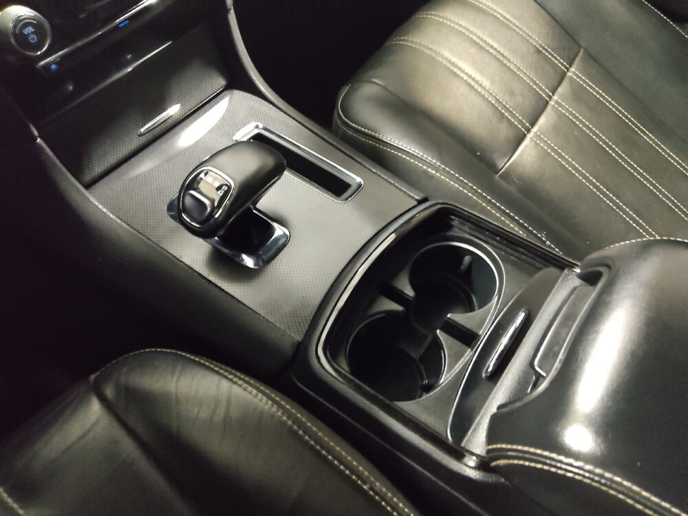 2014 Chrysler 300 in Columbus, OH 43231 - 18122094 26