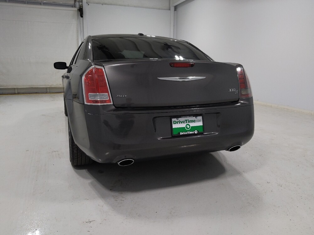 2014 Chrysler 300 in Columbus, OH 43231 - 18122094 6