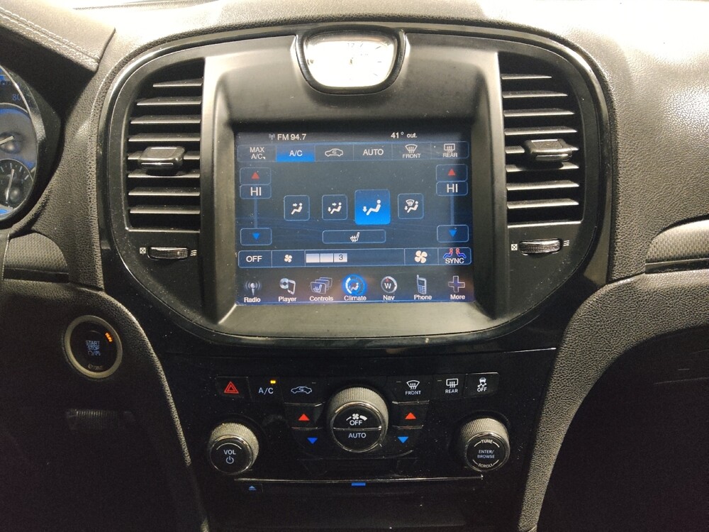 2014 Chrysler 300 in Columbus, OH 43231 - 18122094 25