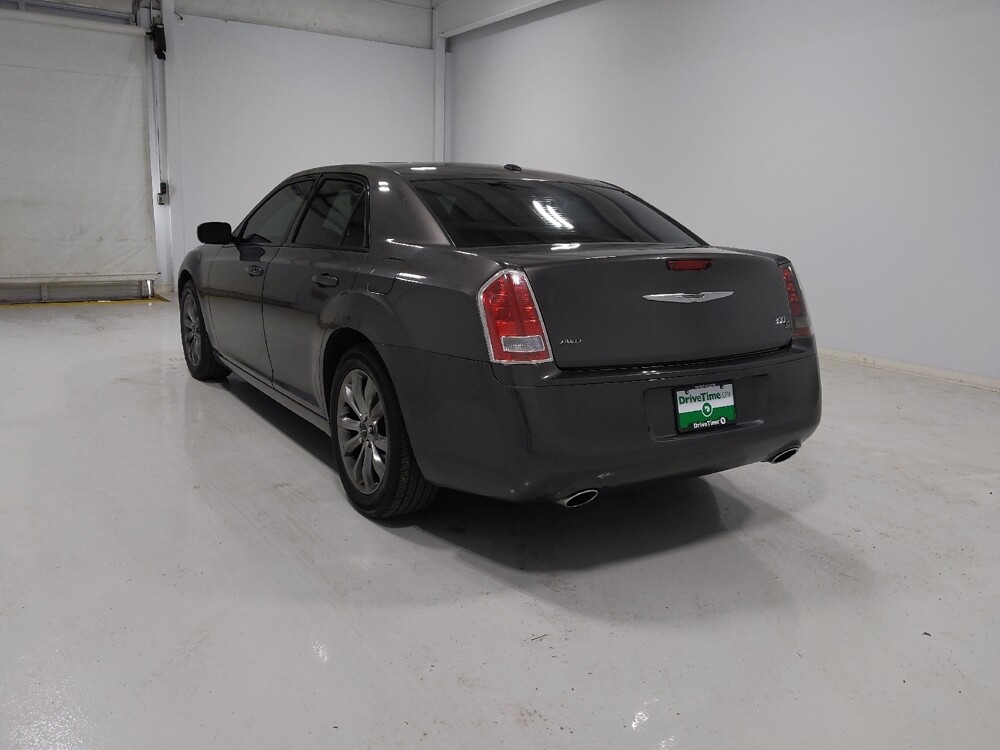 2014 Chrysler 300 in Columbus, OH 43231 - 18122094 5