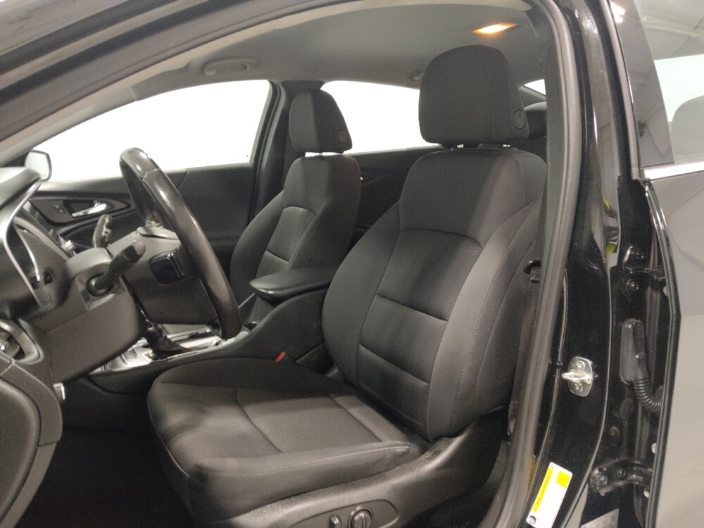 2022 Chevrolet Malibu in Columbus, OH 43231 - 18122096 17