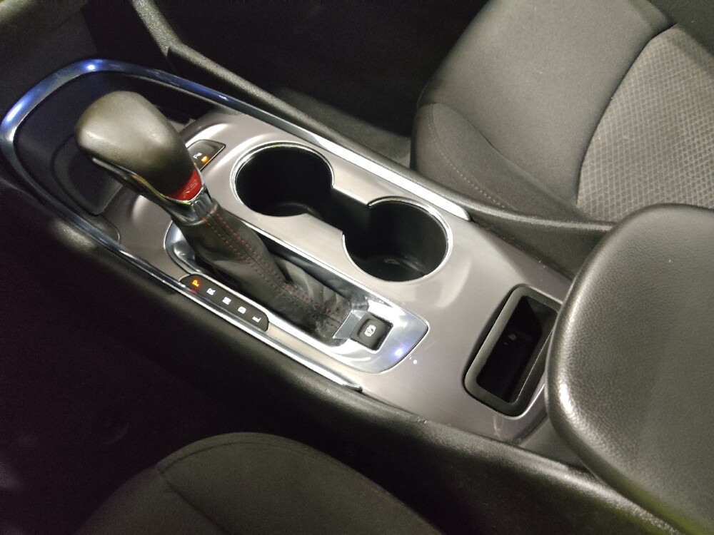 2022 Chevrolet Malibu in Columbus, OH 43231 - 18122096 26