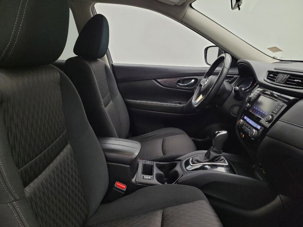 2020 Nissan Rogue in Columbus, OH 43228 - 18122099 21