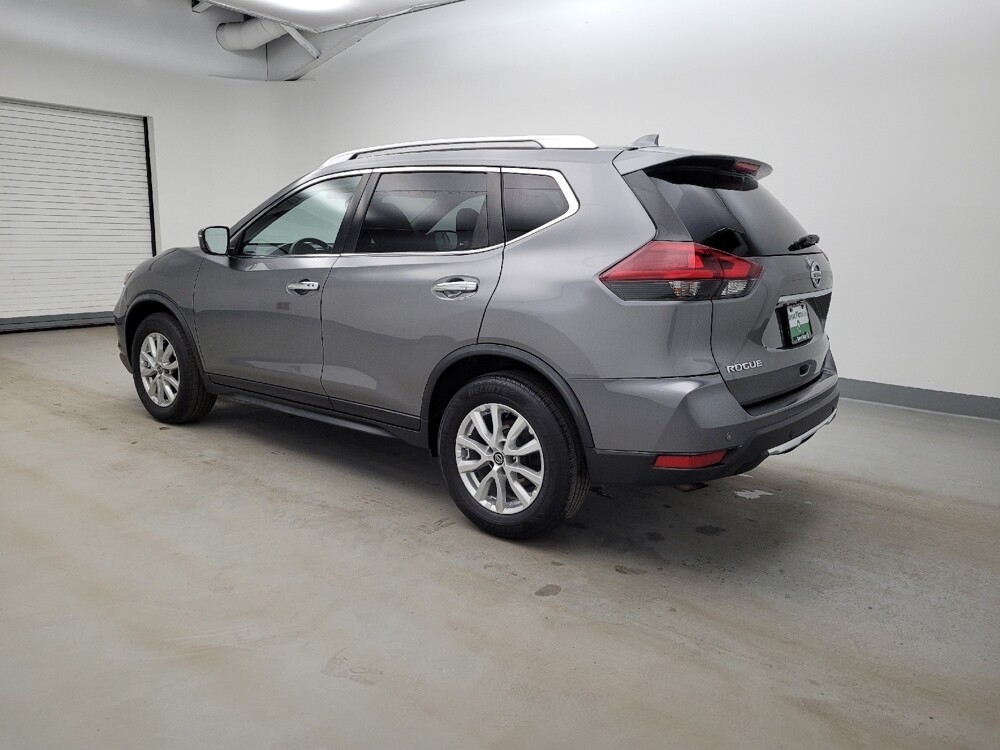 2020 Nissan Rogue in Columbus, OH 43228 - 18122099 3
