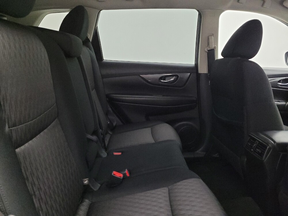 2020 Nissan Rogue in Columbus, OH 43228 - 18122099 19