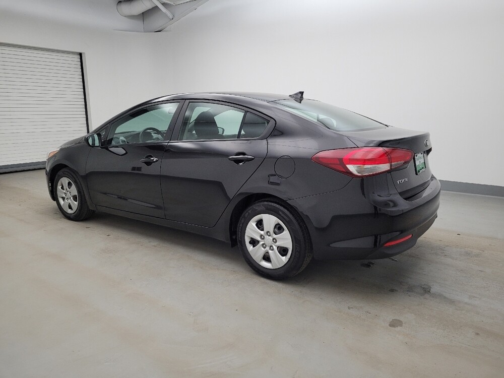 2017 Kia Forte in Columbus, OH 43228 - 18122101 3