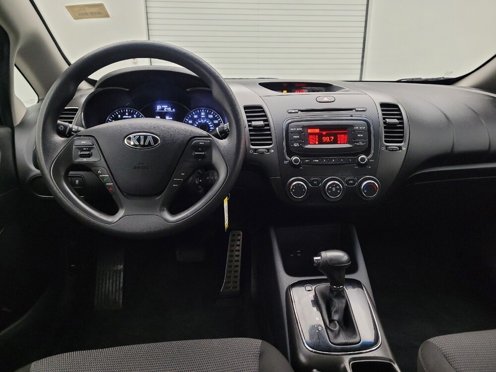 2017 Kia Forte in Columbus, OH 43228 - 18122101 22
