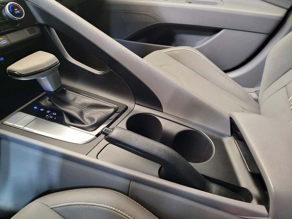 2023 Hyundai Elantra in Columbus, OH 43228 - 18122102 26