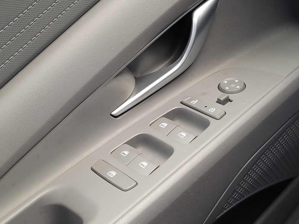 2023 Hyundai Elantra in Columbus, OH 43228 - 18122102 27