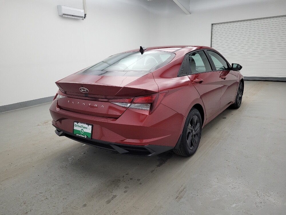 2023 Hyundai Elantra in Columbus, OH 43228 - 18122102 9