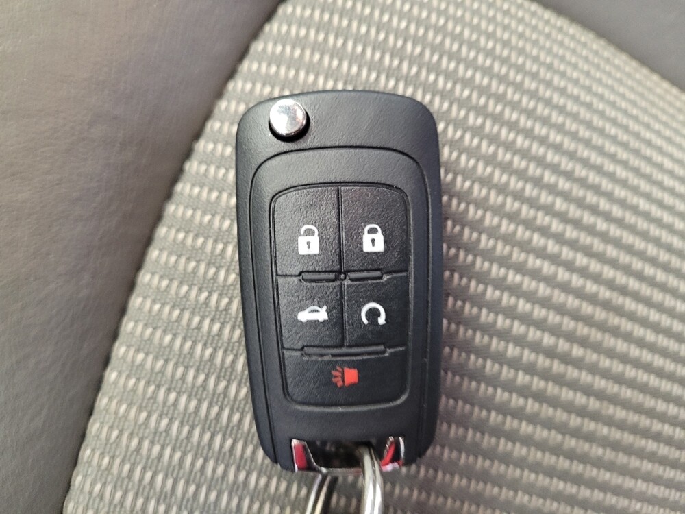 2015 Buick Verano in Cincinnati, OH 45255 - 18122105 32