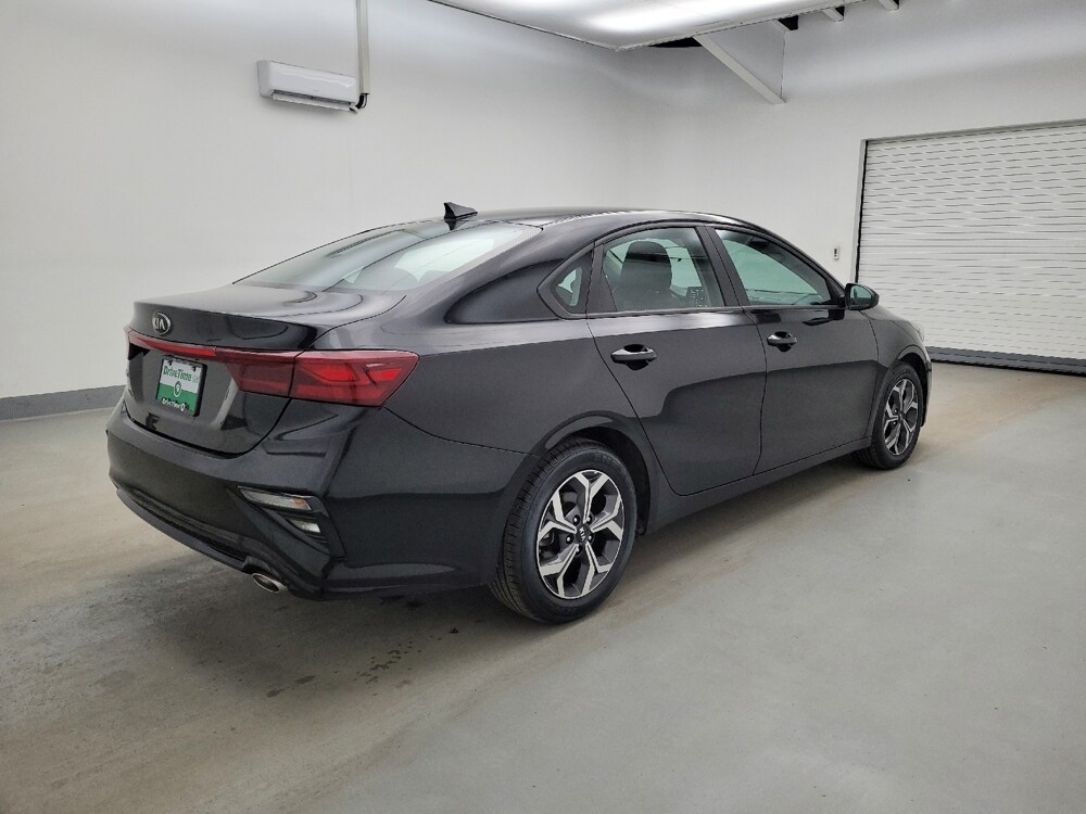 2021 Kia Forte in Columbus, OH 43228 - 18122107 10