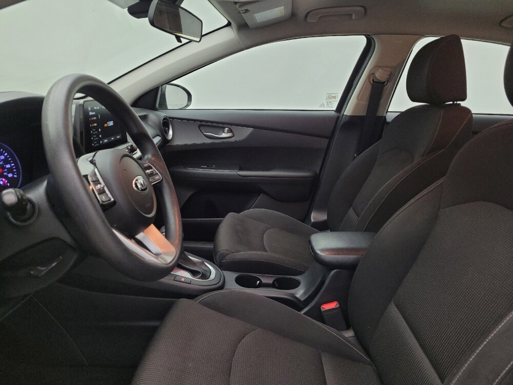 2021 Kia Forte in Columbus, OH 43228 - 18122107 17