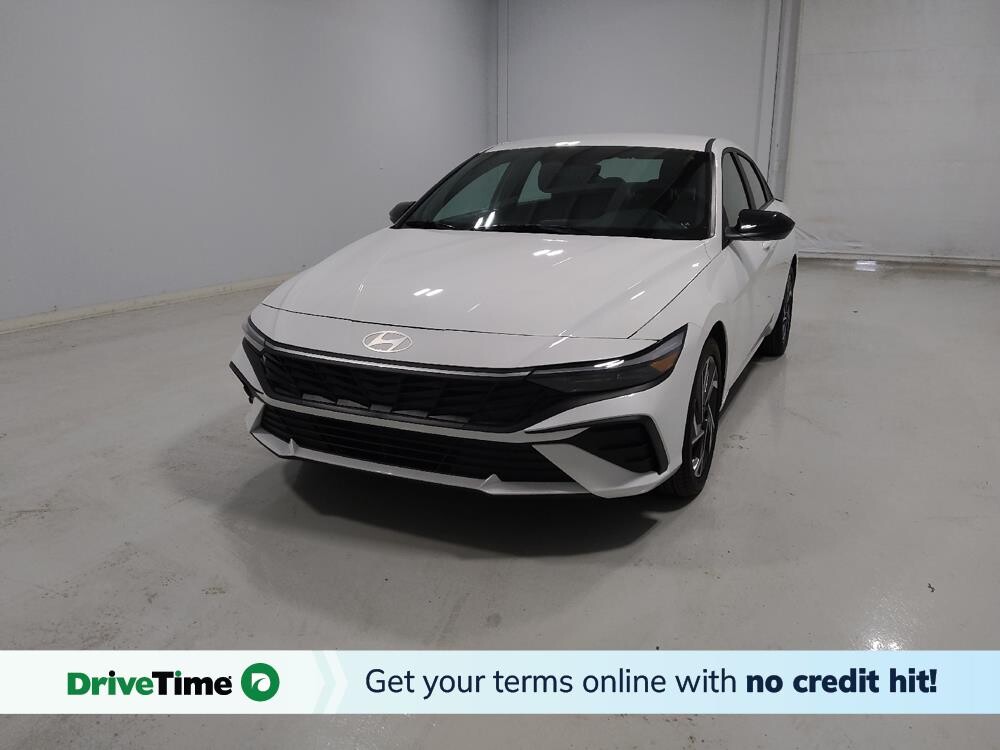 2025 Hyundai Elantra in Columbus, OH 43231 - 18122108