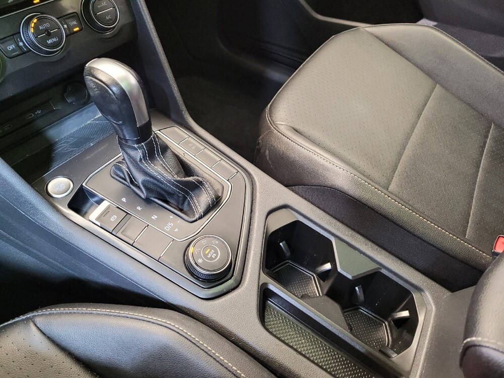 2021 Volkswagen Tiguan in Columbus, OH 43228 - 18122109 26