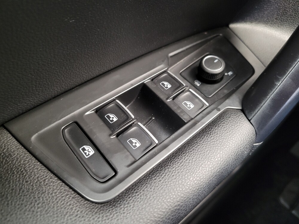 2021 Volkswagen Tiguan in Columbus, OH 43228 - 18122109 27