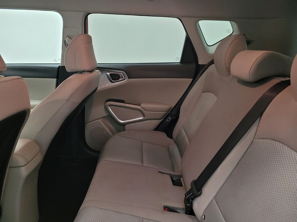 2024 Kia Soul in Columbus, OH 43228 - 18122110 18