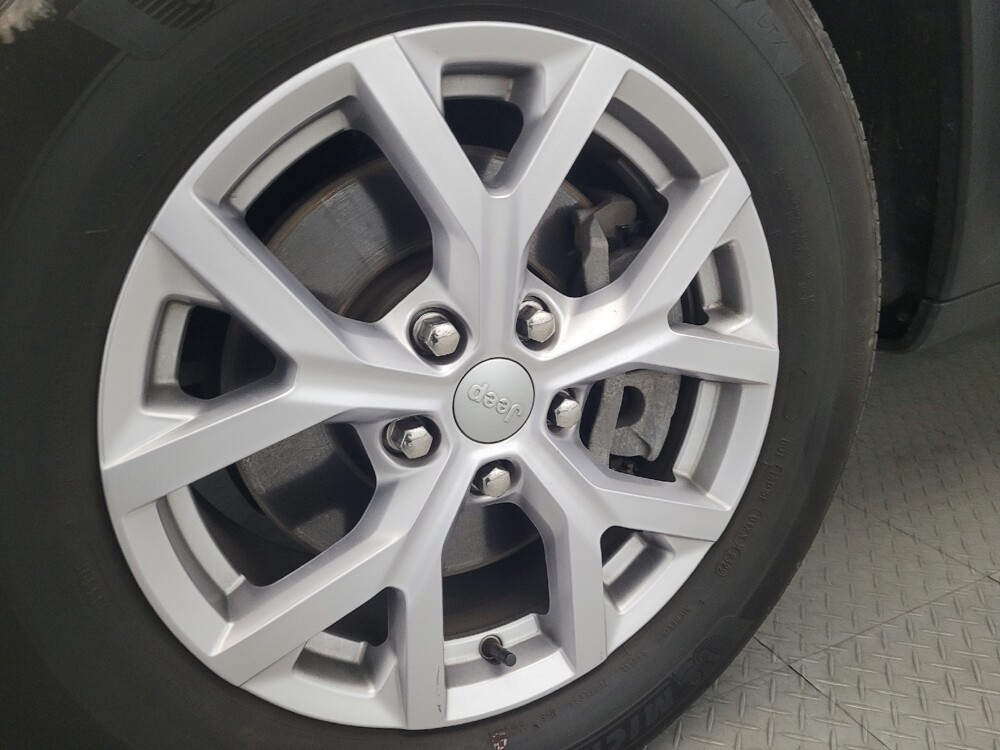 2022 Jeep Grand Cherokee L in Pittsburgh, PA 15236 - 18122115 31