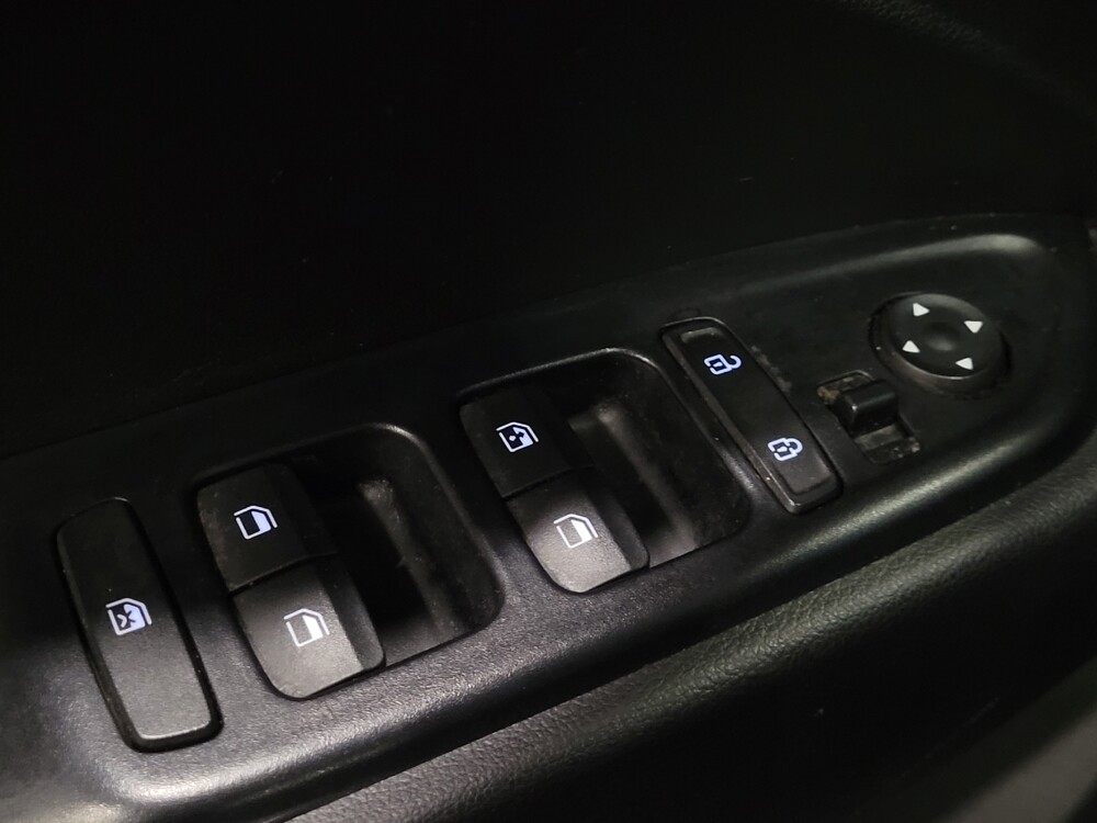 2020 Hyundai Venue in Richmond, VA 23235 - 18122116 27