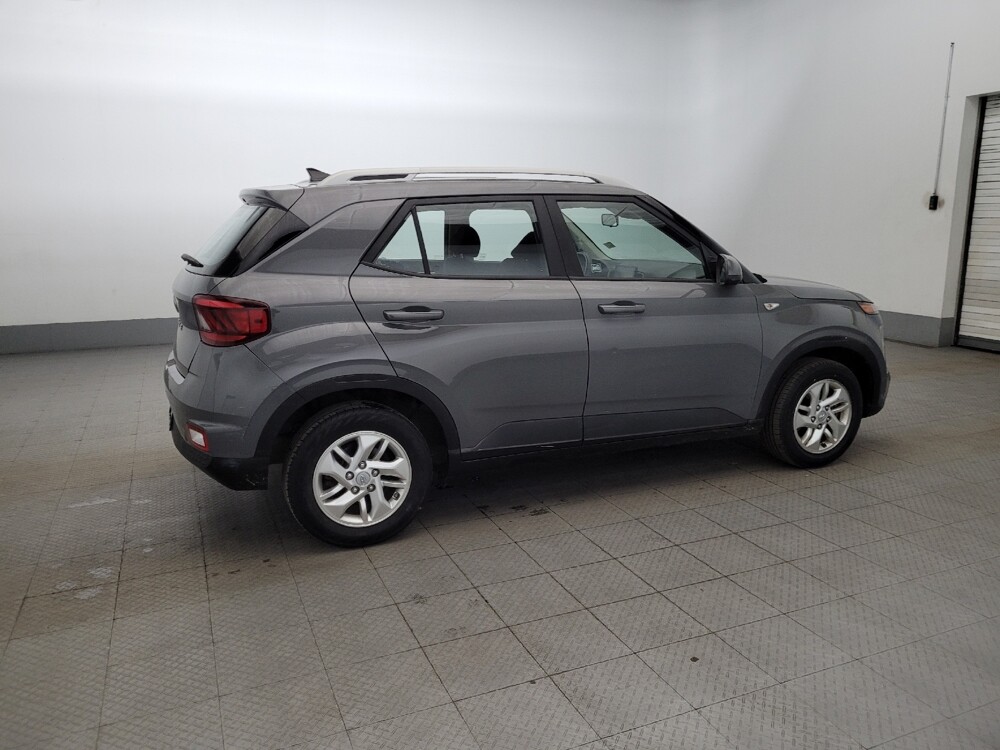 2020 Hyundai Venue in Richmond, VA 23235 - 18122116 10