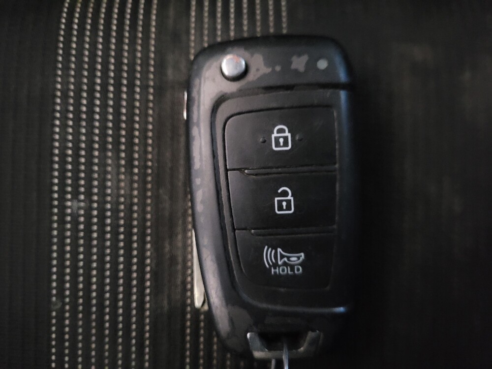 2020 Hyundai Venue in Richmond, VA 23235 - 18122116 32