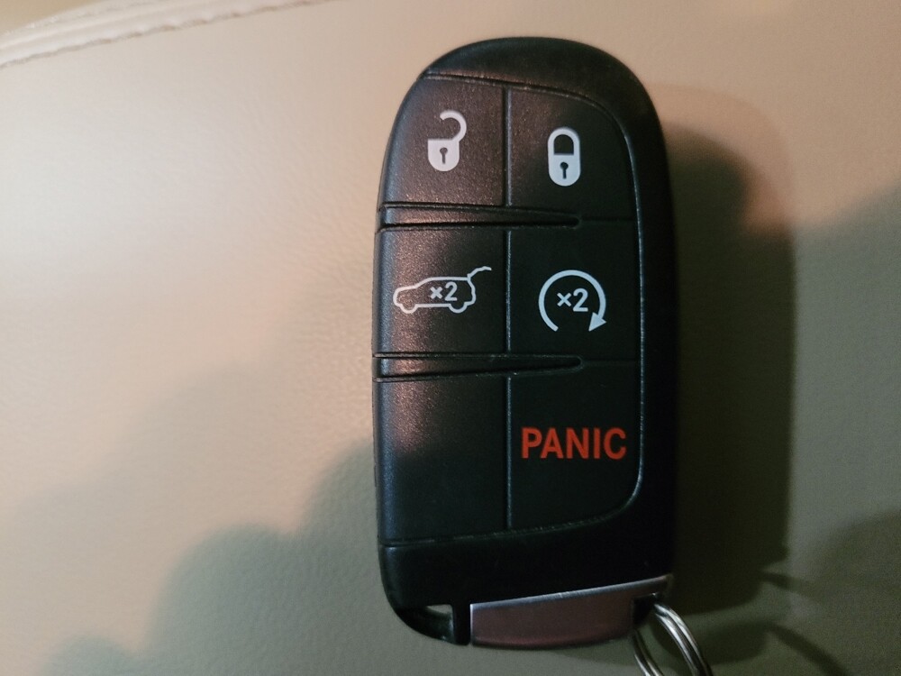 2019 Jeep Grand Cherokee in Langhorne, PA 19047 - 18122117 32