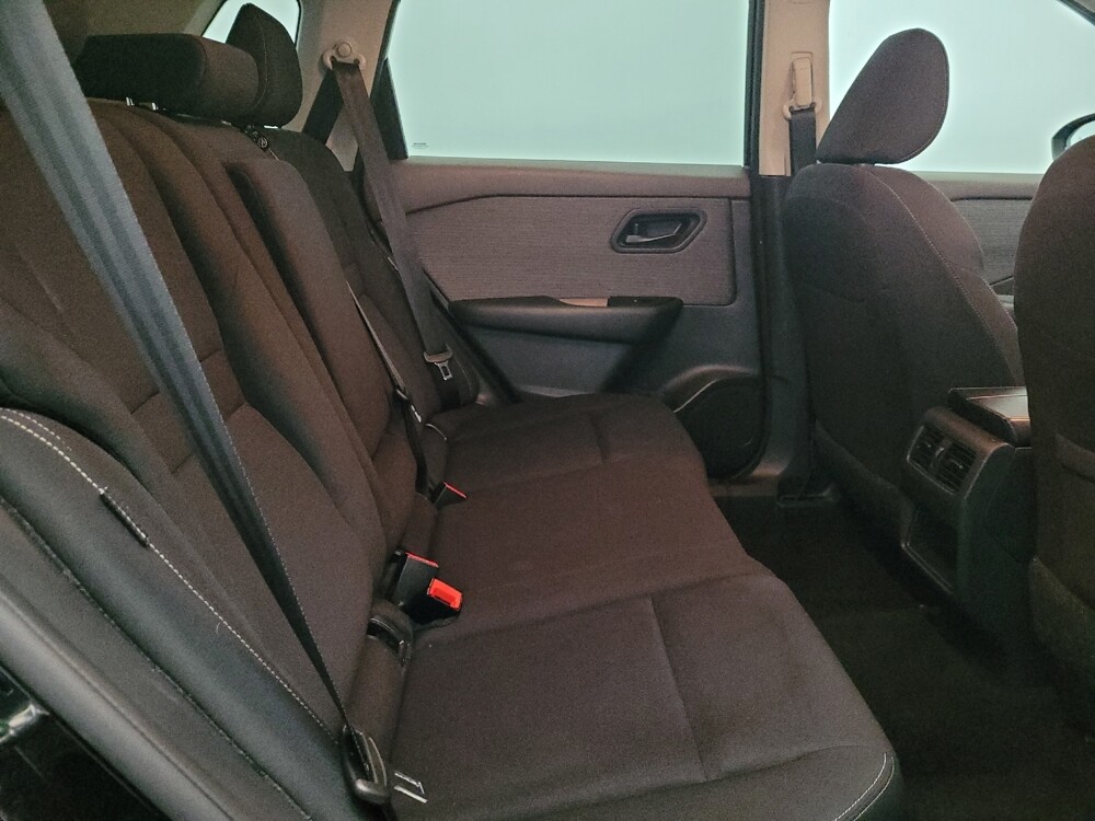 2023 Nissan Rogue in Pittsburgh, PA 15237 - 18122119 19