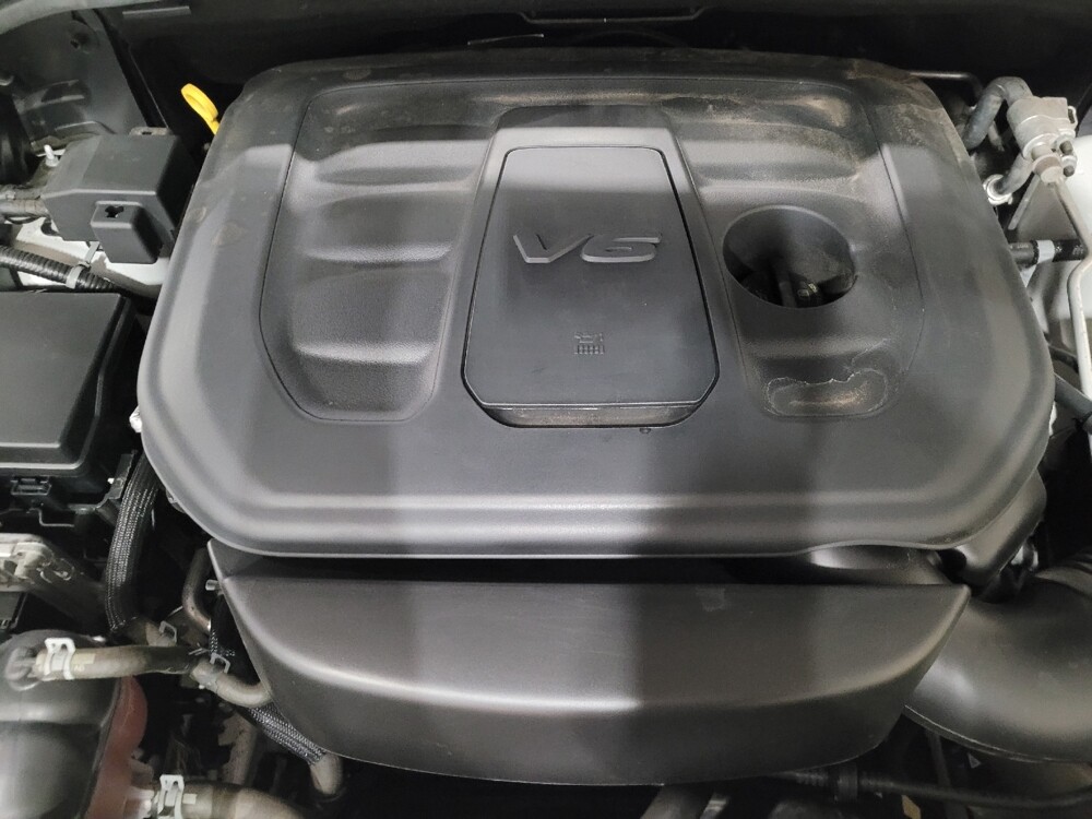 2022 Jeep Grand Cherokee in Pittsburgh, PA 15236 - 18122121 30