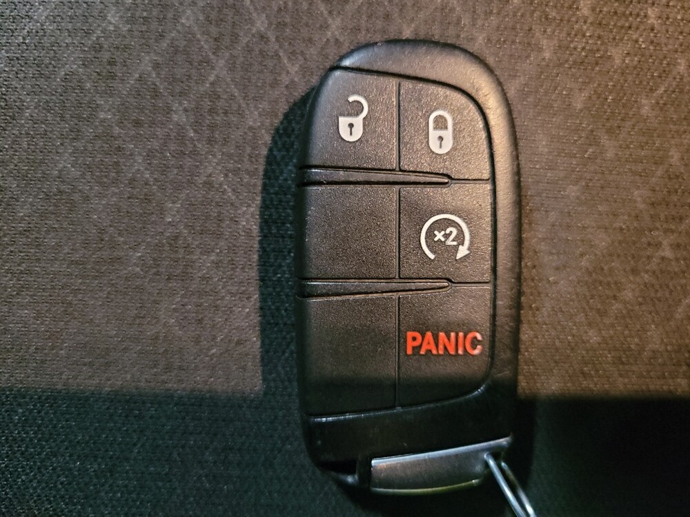 2019 Jeep Grand Cherokee in Newport News, VA 23601 - 18122131 32