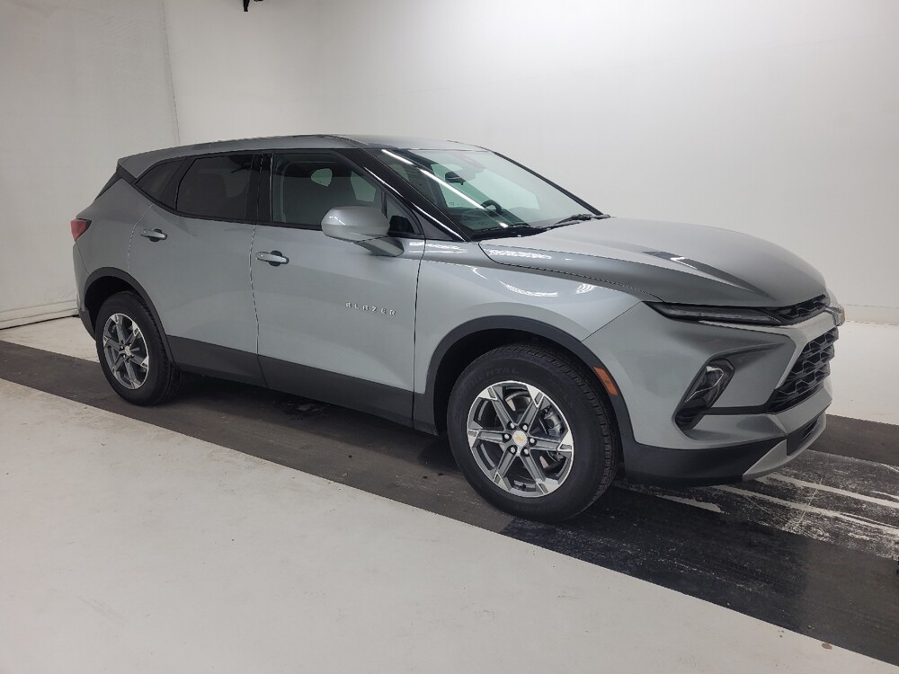 2024 Chevrolet Blazer in St. Louis, MO 63125 - 18122140 11